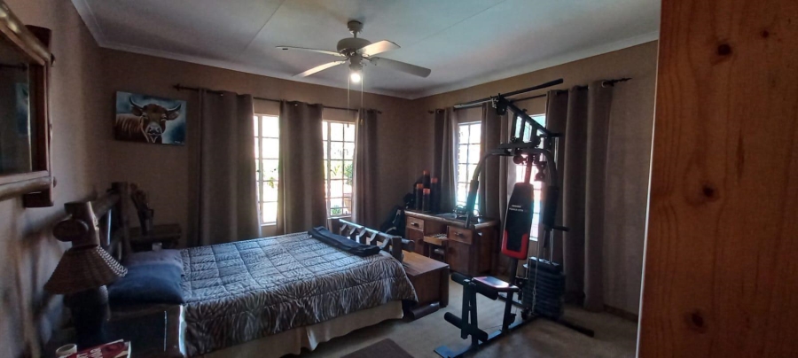 4 Bedroom Property for Sale in Cashan North West